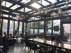大堂-星巴克(西湖天地店)