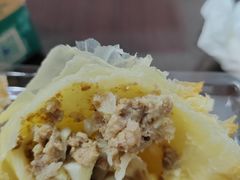 -红宝石·鲜奶小方·海派西点房(长阳店)