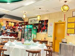 -江城小馆陕南妈妈菜·全球旅行餐厅(钟楼店)