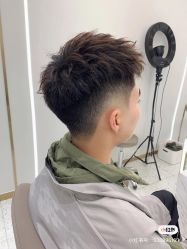 -东方美妍小鹏造型