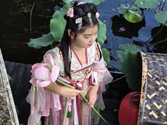 -烈士陵园(地铁站)