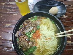-一品飘香米线(一中总店)