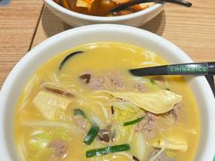 -蒙自源米线大王(大朗南铭购物中心店)