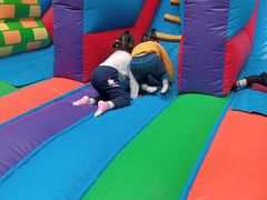 -蒙特利亲子乐园