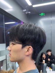 -藤野造型烫发染发