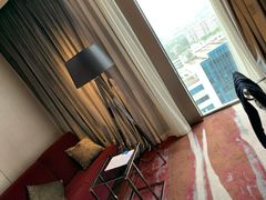 -广州天河希尔顿酒店