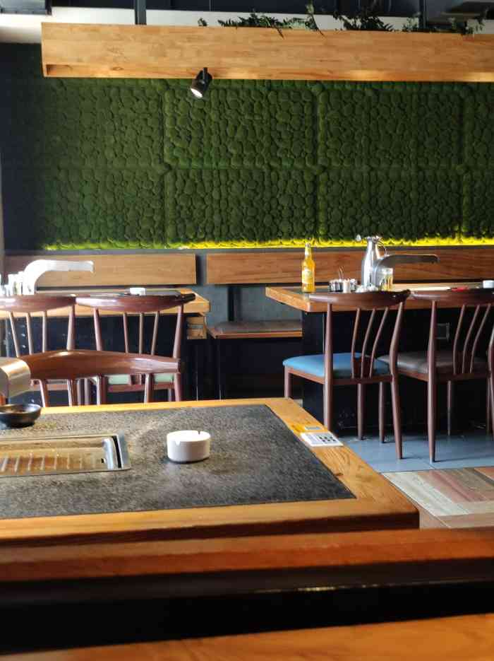 金三顺家庭烤肉(东四分店)-"齐齐哈尔烤肉远近闻名啊!今日一试!