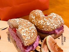 -Catch Bagel(芳草地店)