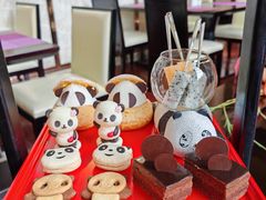 -成都保利公园皇冠假日酒店(熊猫基地店)