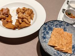 杏仁脆片-荣轩(新荣记环球金融中心店)