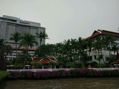 -阿瓦尼河滨曼谷酒店