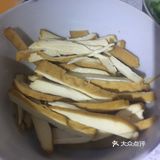 我把我不怎么喜欢吃的五样东西炒在一起了,味道很不错