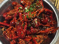 -巴厘龙虾·榜首油焖大虾(音乐学院·沿江酒馆店)