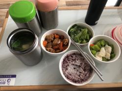 -母仪天下月子中心(光谷店)