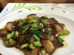 -老唐三下锅 ·张家界地标美食(溪布街店)