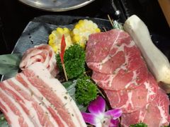 -青瓦炭韩潮烤肉(花园道店)