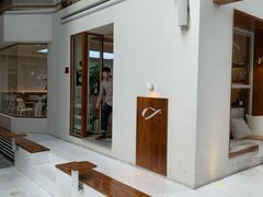 -Line 咖啡(石厦花园店)