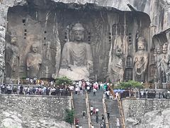 -龙门石窟-停车场