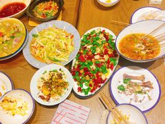 -二孃鸡爪爪(东风路总店)