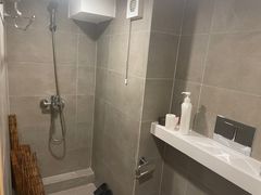 -秘境影院式酒店(苏州平江万达广场店)