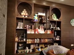 -星巴克(南宁民歌湖店)