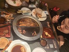 -牛YO寿喜烧·铁板烧和牛火锅自助(市府恒隆店)