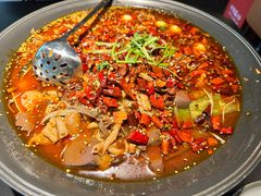 -麻六记(凤凰汇店)