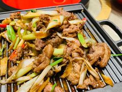 小炒黄牛肉-小船渔村•大连菜•大连焖鱼(黄河路店)