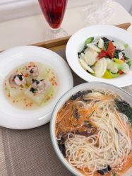 -月满阁月子中心(莲湖区店)