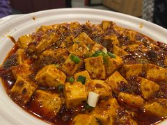 -鑫巴蜀小镇 · 水煮鱼专研店(玉桥店)