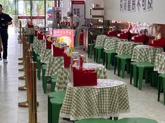 -海底捞火锅(奥体南路店)