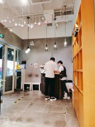 -时尚殿堂明星门店