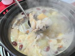 -花苑美食横琴生蚝火锅(拱北粤华路店)
