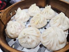 -莱莱小笼·乔艾