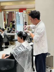 -Kraemer Paris苏豪路易士·嘉玛发廊