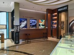 -亨吉利世界名表中心(华润万象城店)