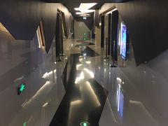 -英皇UA电影城(瑞虹天地月亮湾)