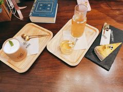 -ZING COFFEE 镜咖啡