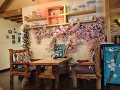 -月亮眼花园餐厅书吧酒吧