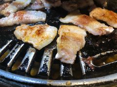 -唯成•韩国炭火烤肉 유성고기