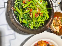 -客家大院·非遗赣南客家菜(郁孤台店)