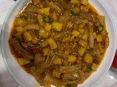 -犇逸·乐山跷脚牛肉·四川现炒(览海店)