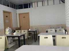 大堂-海平馄饨(逍遥二路店)