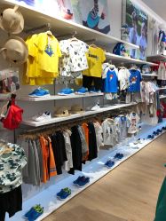 -巴拉巴拉(首创奥特莱斯店)