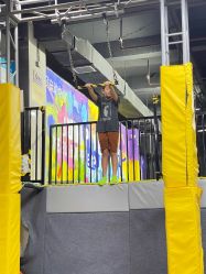 -蹦贝运动中心·蹦床·攀岩·闯关(龙岗店)