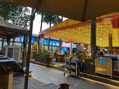 -二荆条·蜀鲜汇城市森林火锅