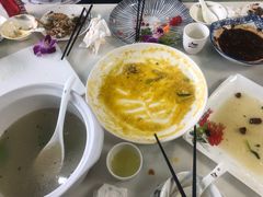 -七的湖·晚芳亭·阳澄湖农家菜·大闸蟹(莲花岛店)