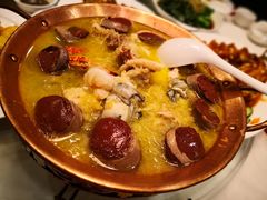 有机酸菜锅-鹿鸣春饭店(总店)