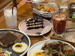 -雕刻时光咖啡馆(交大店)