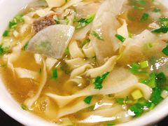 拉面-陇上全荟兰州传统牛肉面(延吉路店)